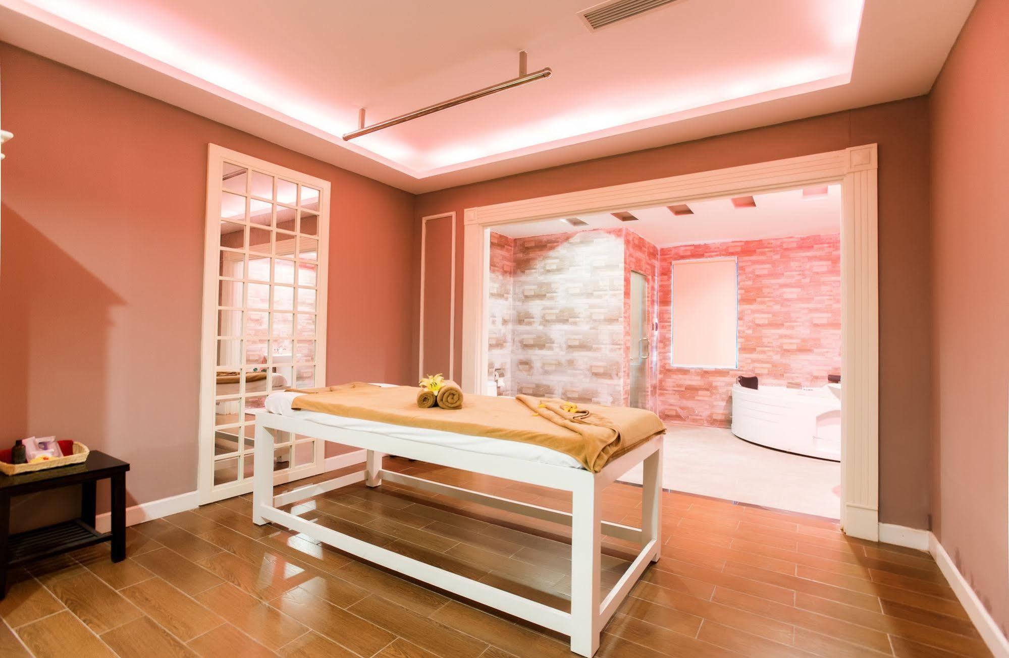 Muong Thanh Grand Bac Giang Hotel Esterno foto